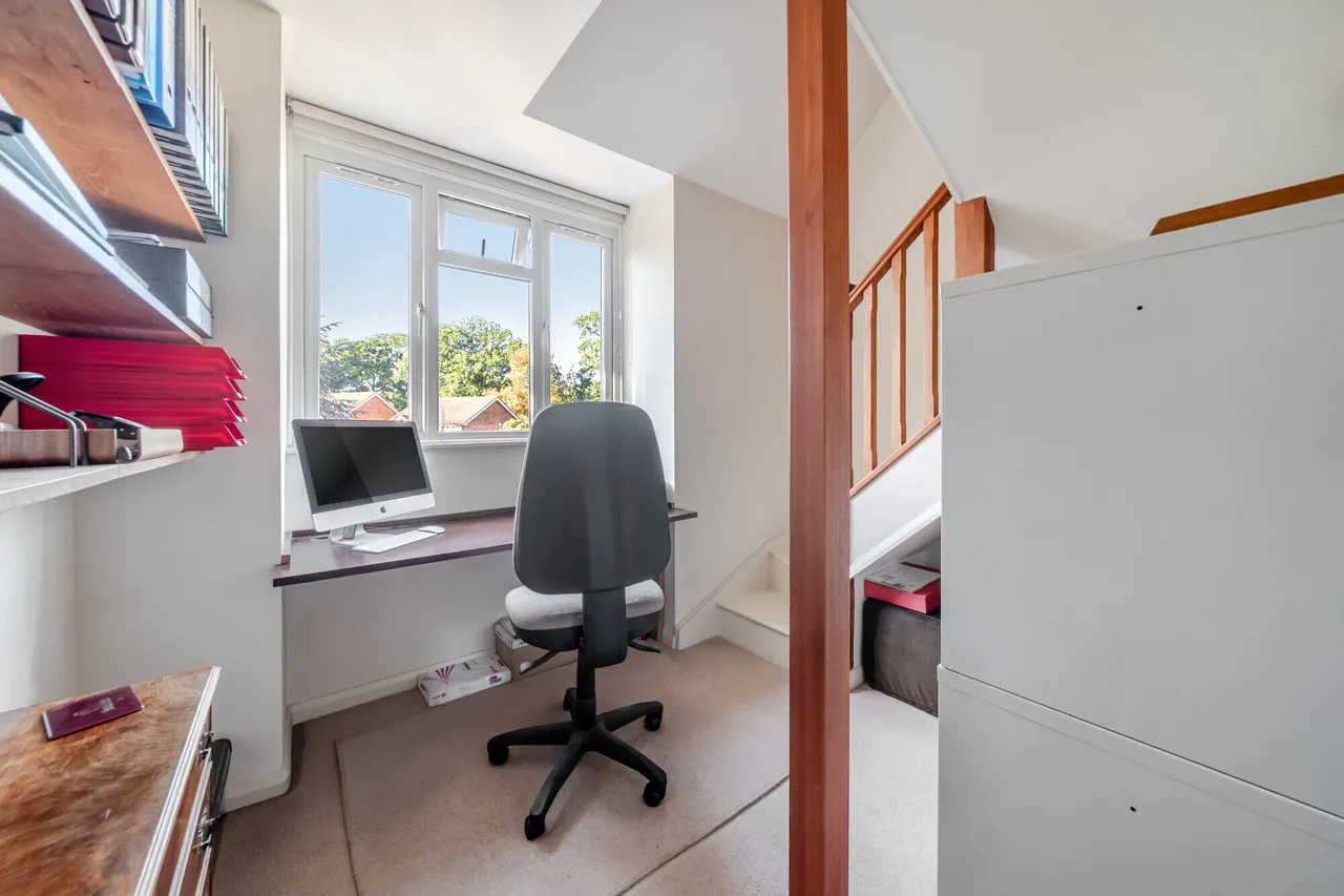Foxwood, Fleet, GU51, photo 14