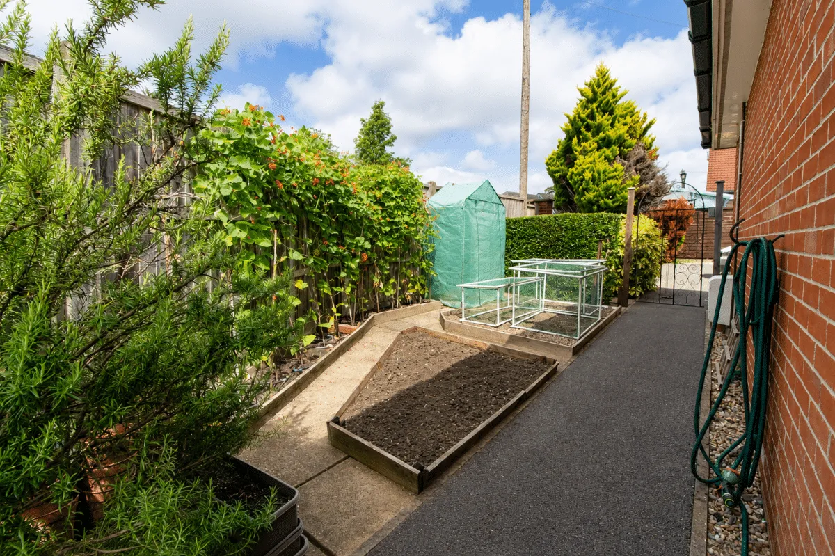 Waterlooville, PO8 8DP, photo 19