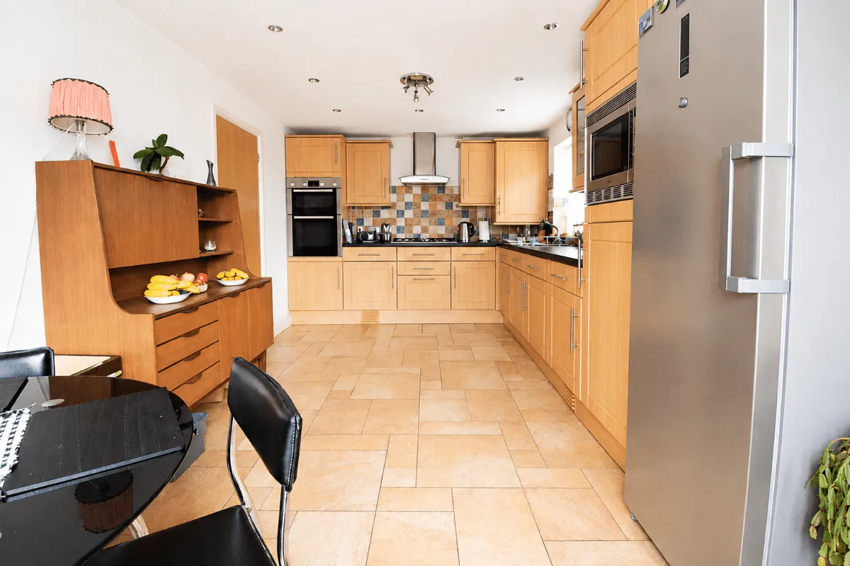 Waterlooville, PO8 8DP, photo 10