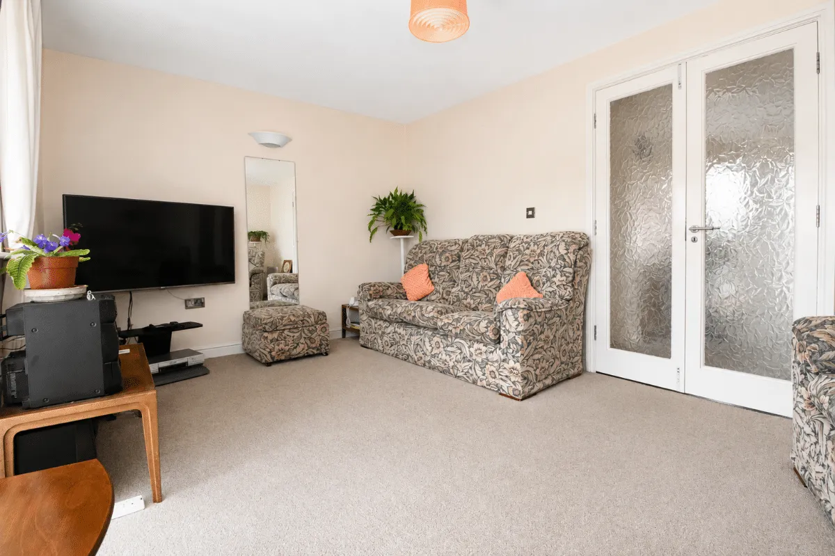 Waterlooville, PO8 8DP, photo 12