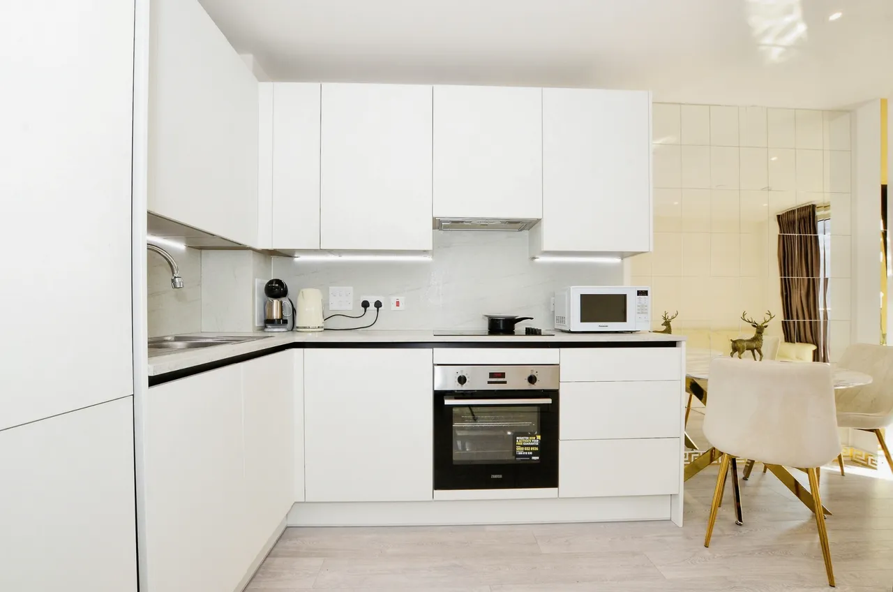 Henry Strong Road, Harrow, HA1, photo 5