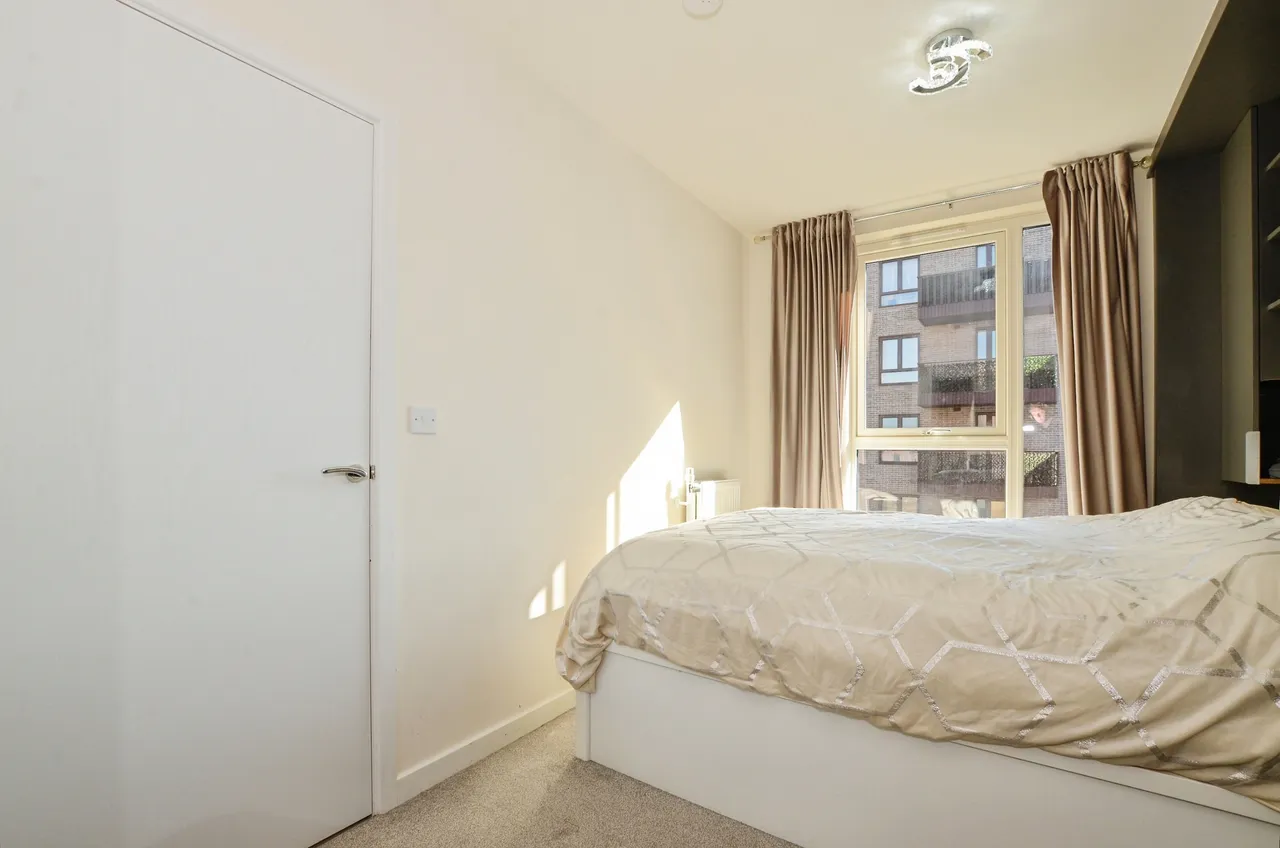 Henry Strong Road, Harrow, HA1, photo 10