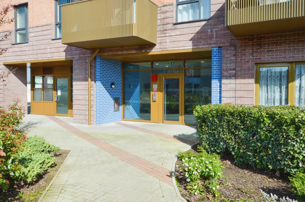 Henry Strong Road, Harrow, HA1, photo 15