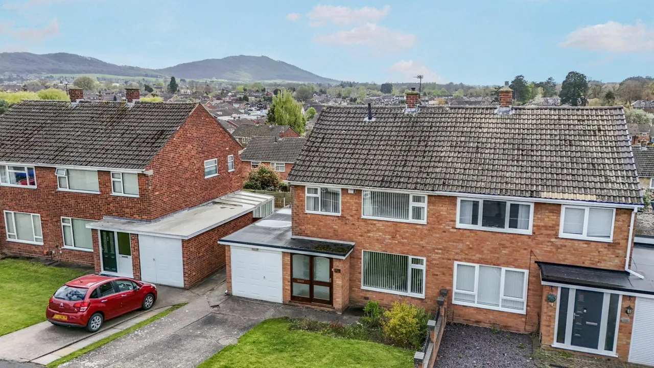 3 bed house for sale — Severn Drive, Severn Drive, Wellington TF1 3JF