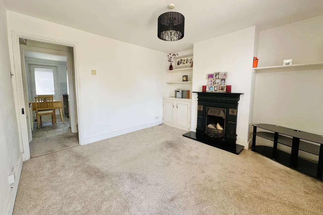 Clarence Road, Fleet, Hampshire, GU51 3XR, photo 10