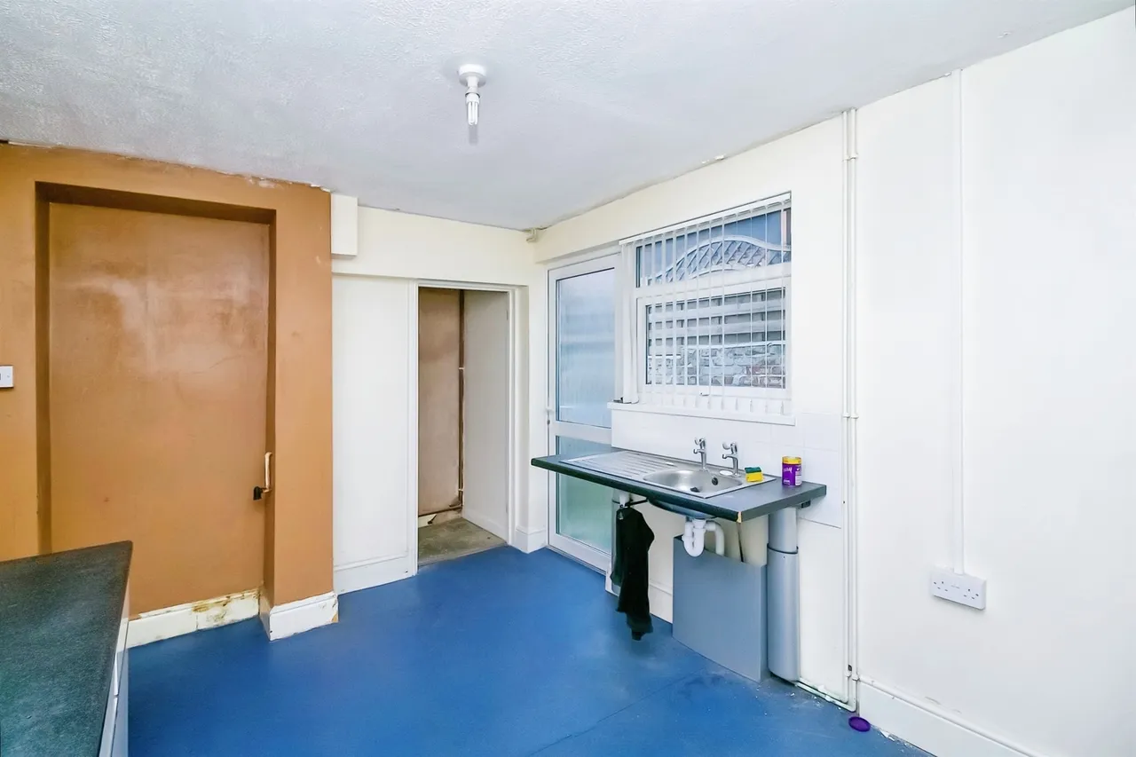 Burlington Street, Barry, photo 6