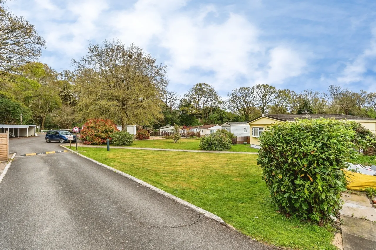 Upper Toothill Road, Rownhams, SO16, photo 7