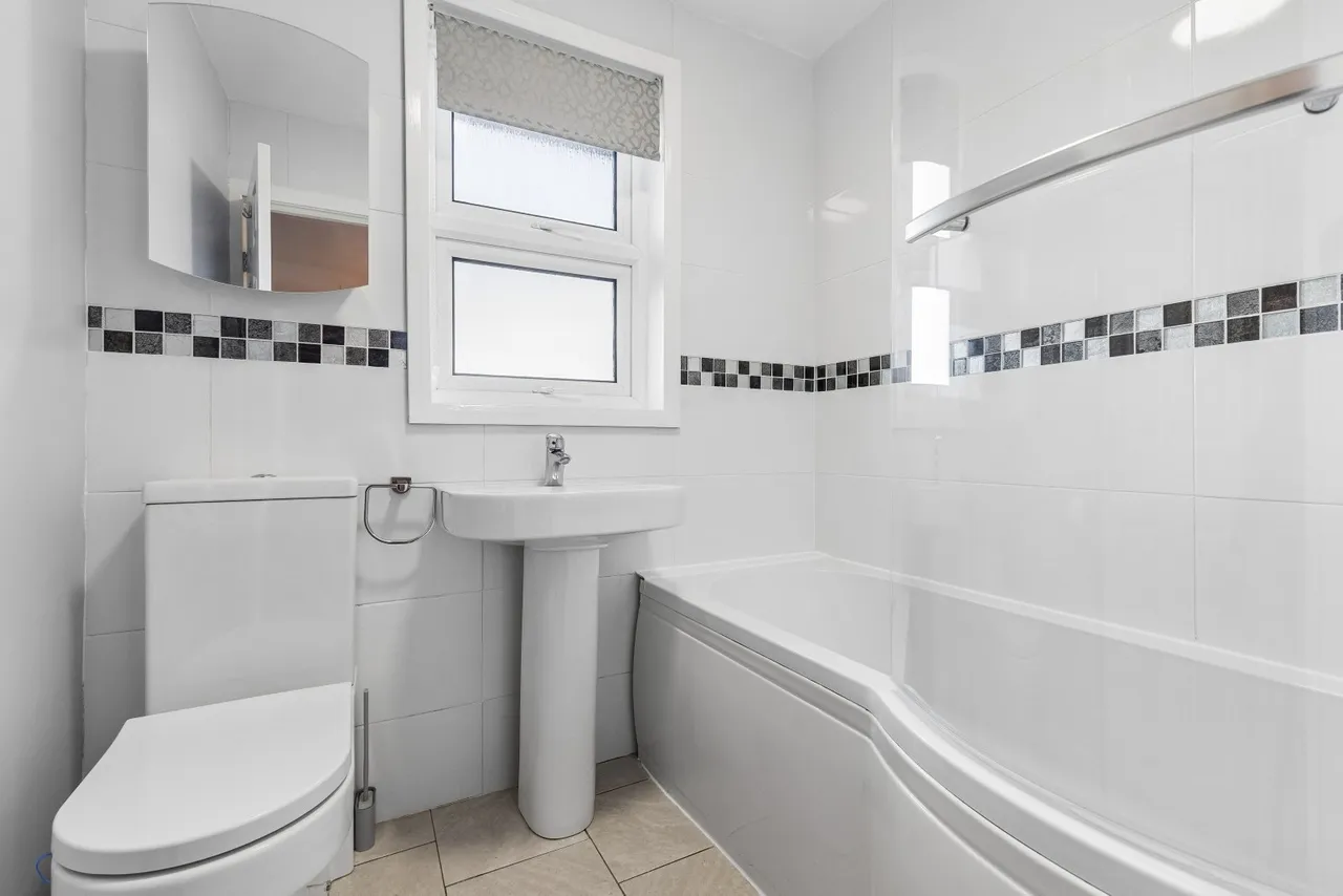 Landrick Avenue, Dunblane, FK15, photo 11