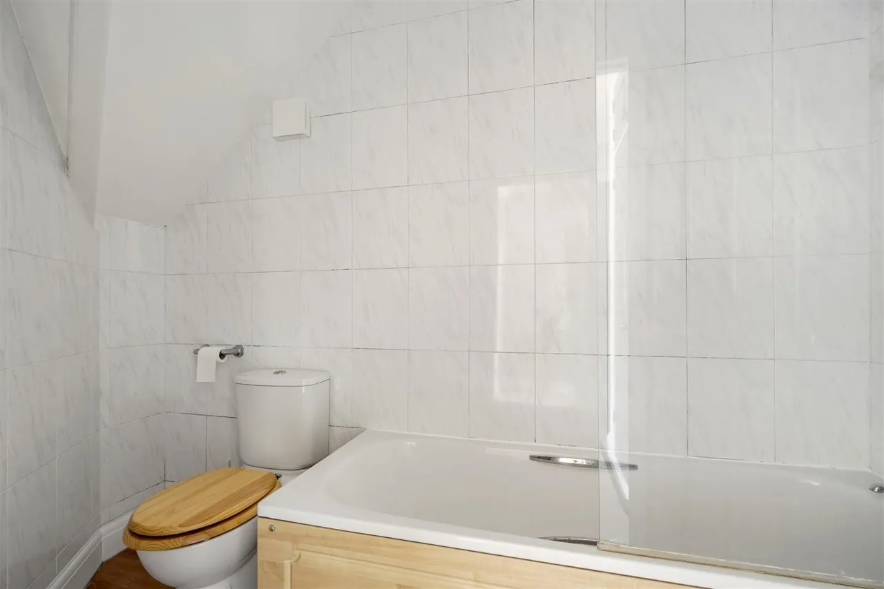 Ullswater Crescent, Weymouth, DT3, photo 9