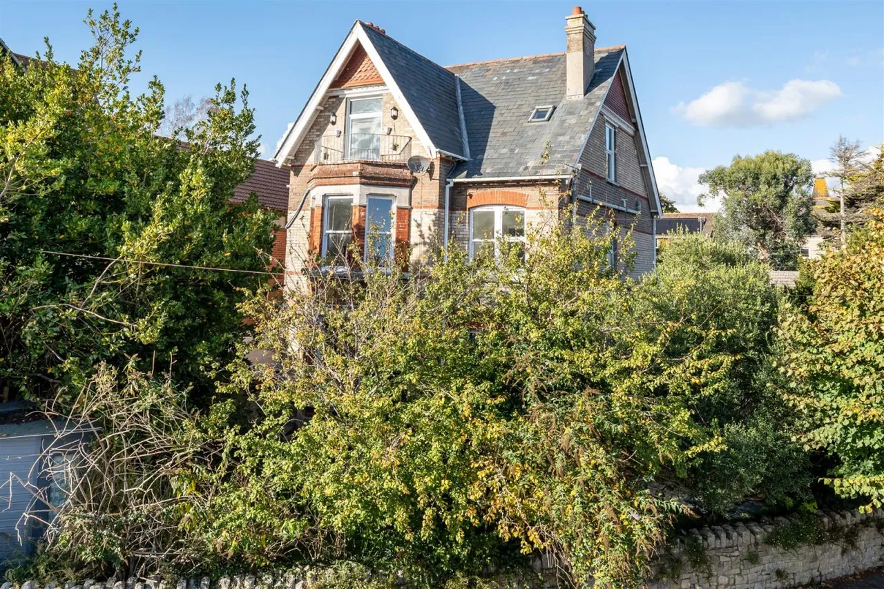 Ullswater Crescent, Weymouth, DT3, photo 14