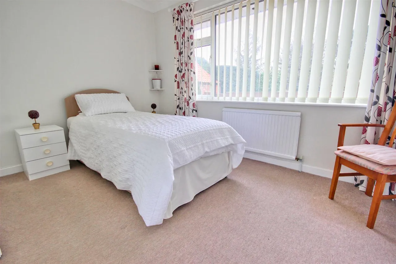 Main Street, Leconfield, Beverley, photo 10