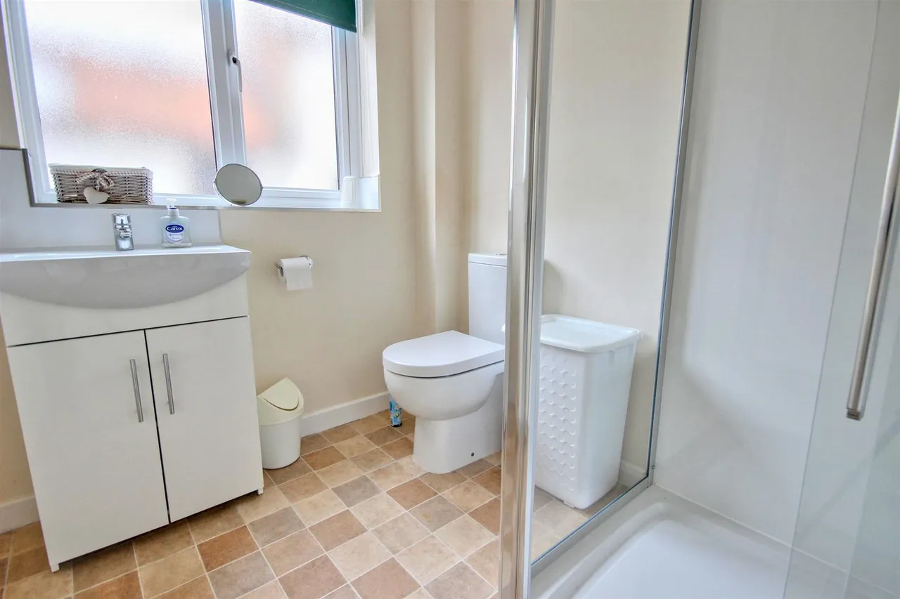 Main Street, Leconfield, Beverley, photo 7