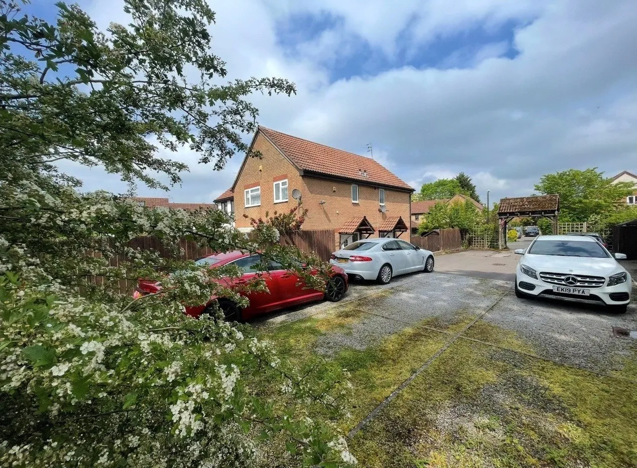 Ash Walk, Somerset, Brentry, BS10 6RW, photo 3