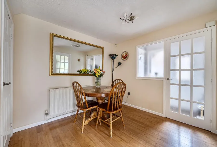 Ash Walk, Brentry, BS10, photo 6