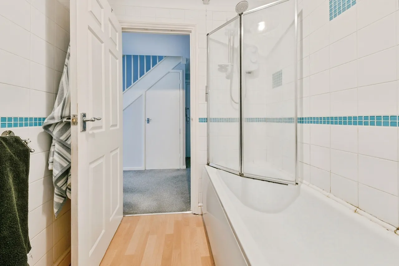 Bradman Way, Stevenage, SG1, photo 13