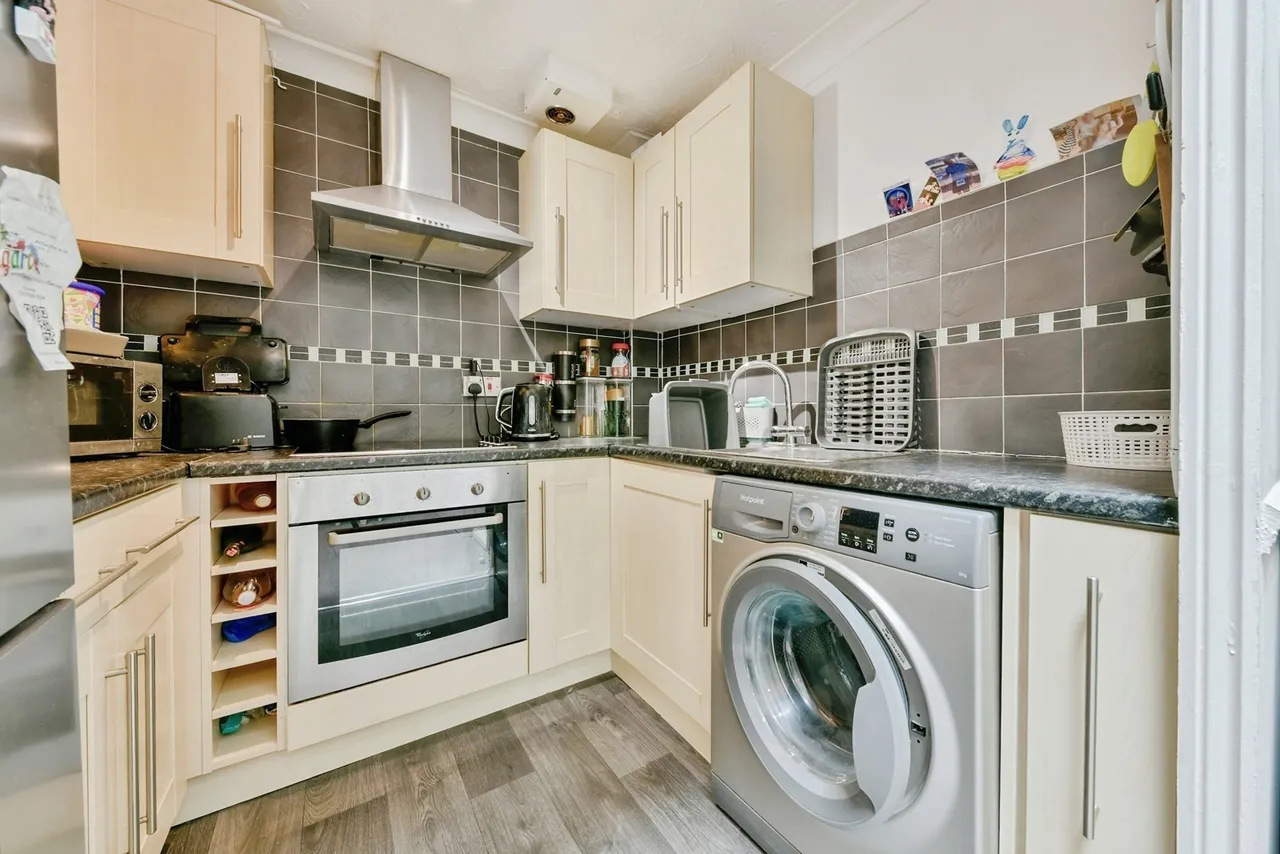 Bradman Way, Stevenage, SG1, photo 5