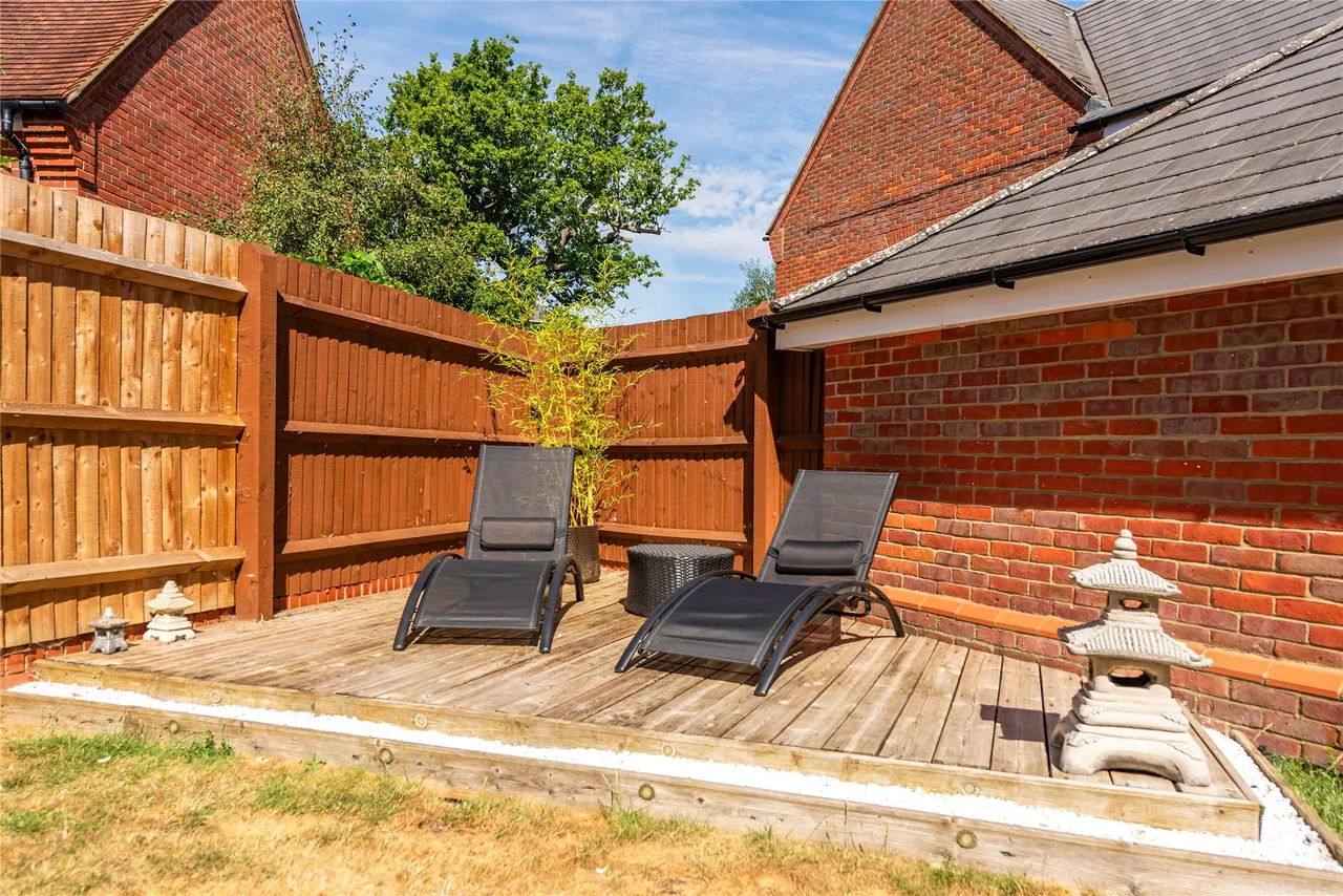 Walnut Tree Close, Winslow, MK18, photo 24