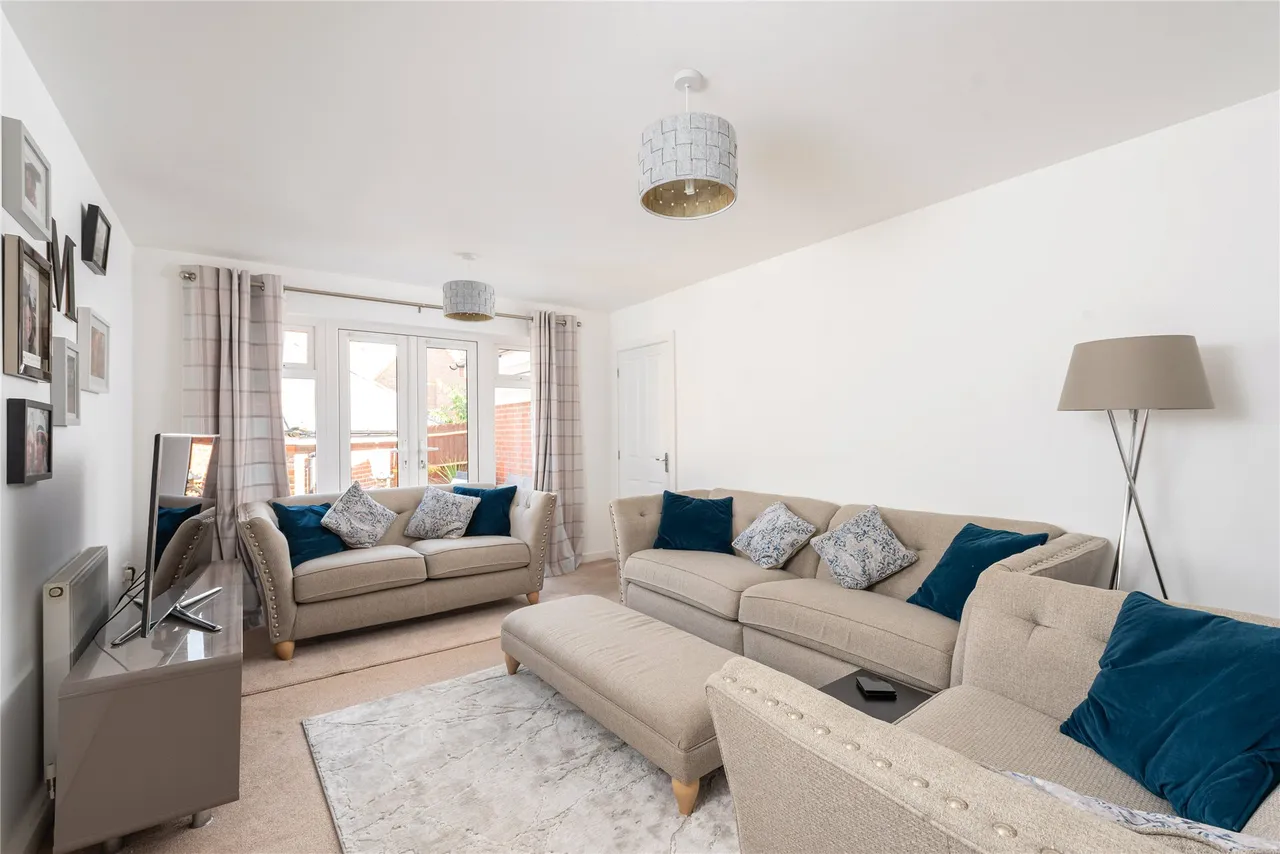 Walnut Tree Close, Winslow, MK18, photo 14