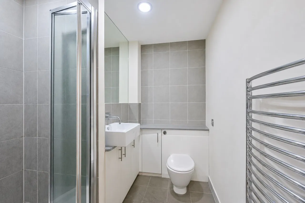 Flat 16, 32 Richmond Road, Kingston Upon Thames, photo 5