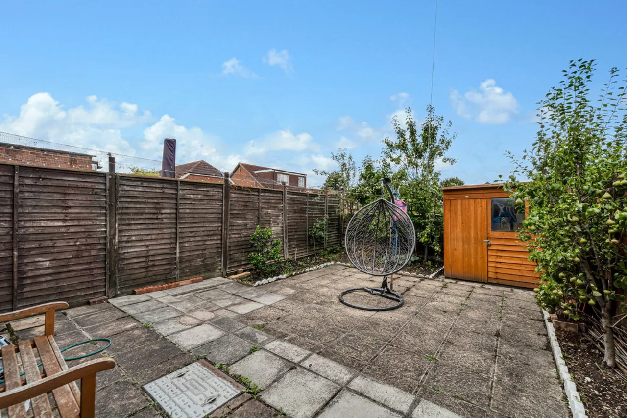 Maxwell Road, Ashford, photo 4