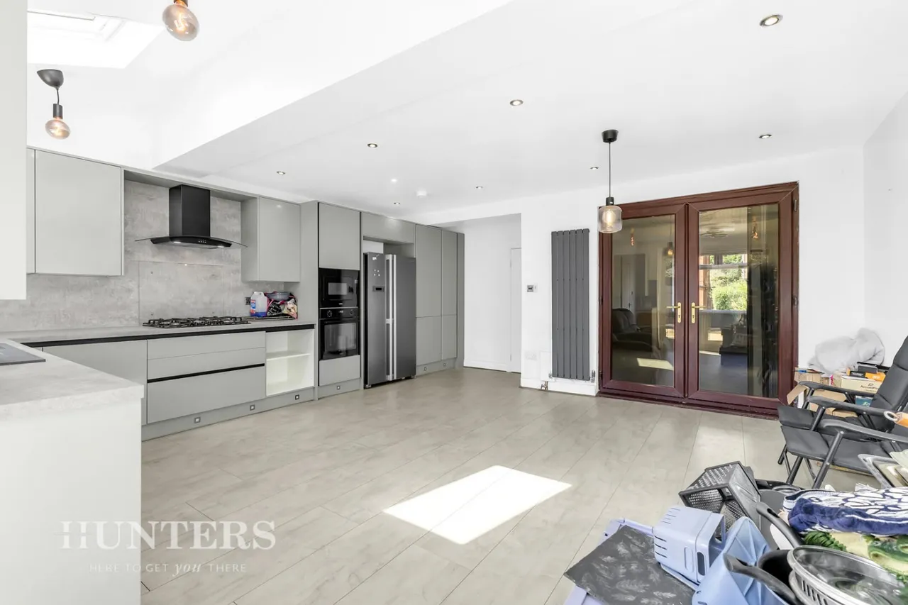 Hemlock Avenue, Oldham, OL8, photo 6