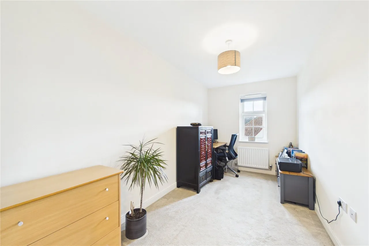 Austen Grove, Arborfield Green, RG2, photo 10