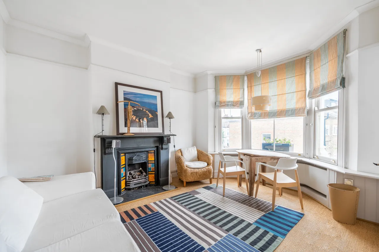 London, NW10, photo 3