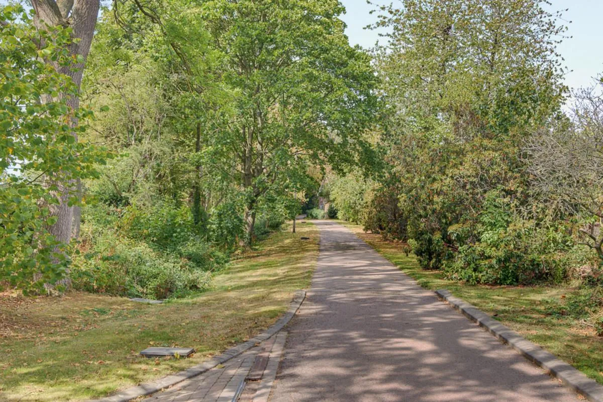 Maplewell Road, Woodhouse Eaves, LE12, photo 32