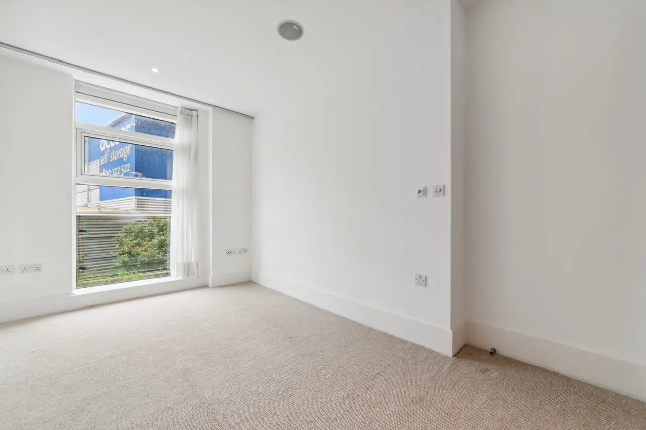 Juniper Drive, London, SW18, photo 8