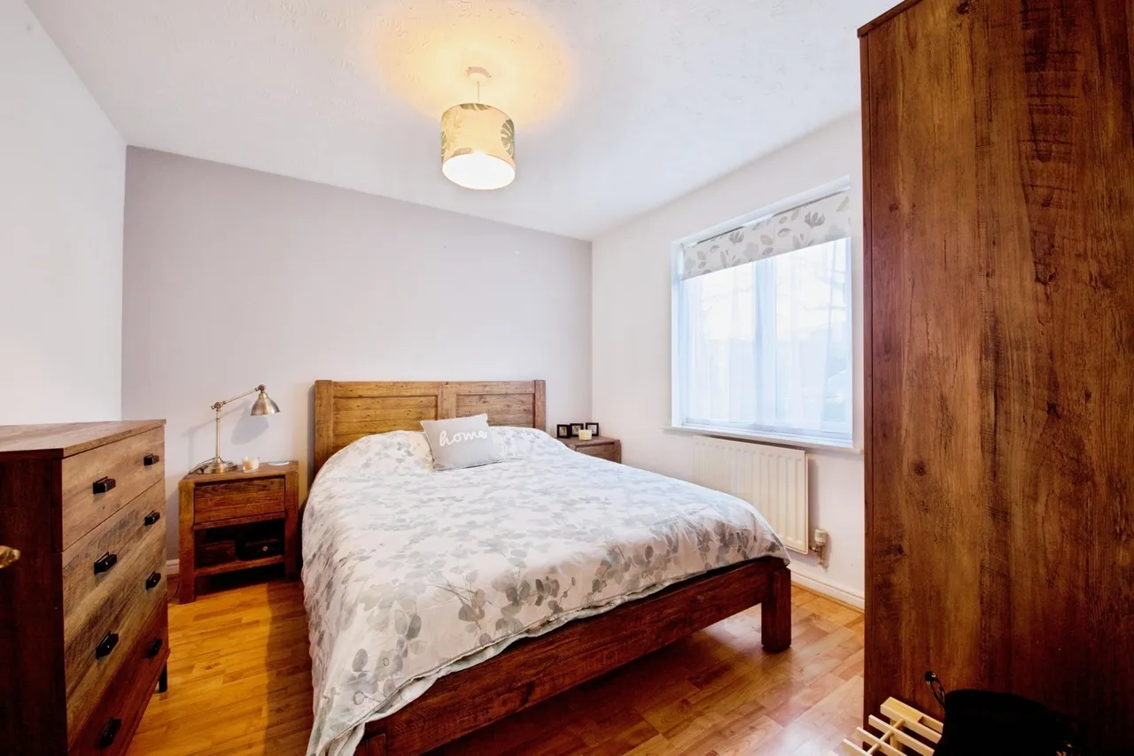 Lupin Close, Rush Green, Romford, RM7, photo 6