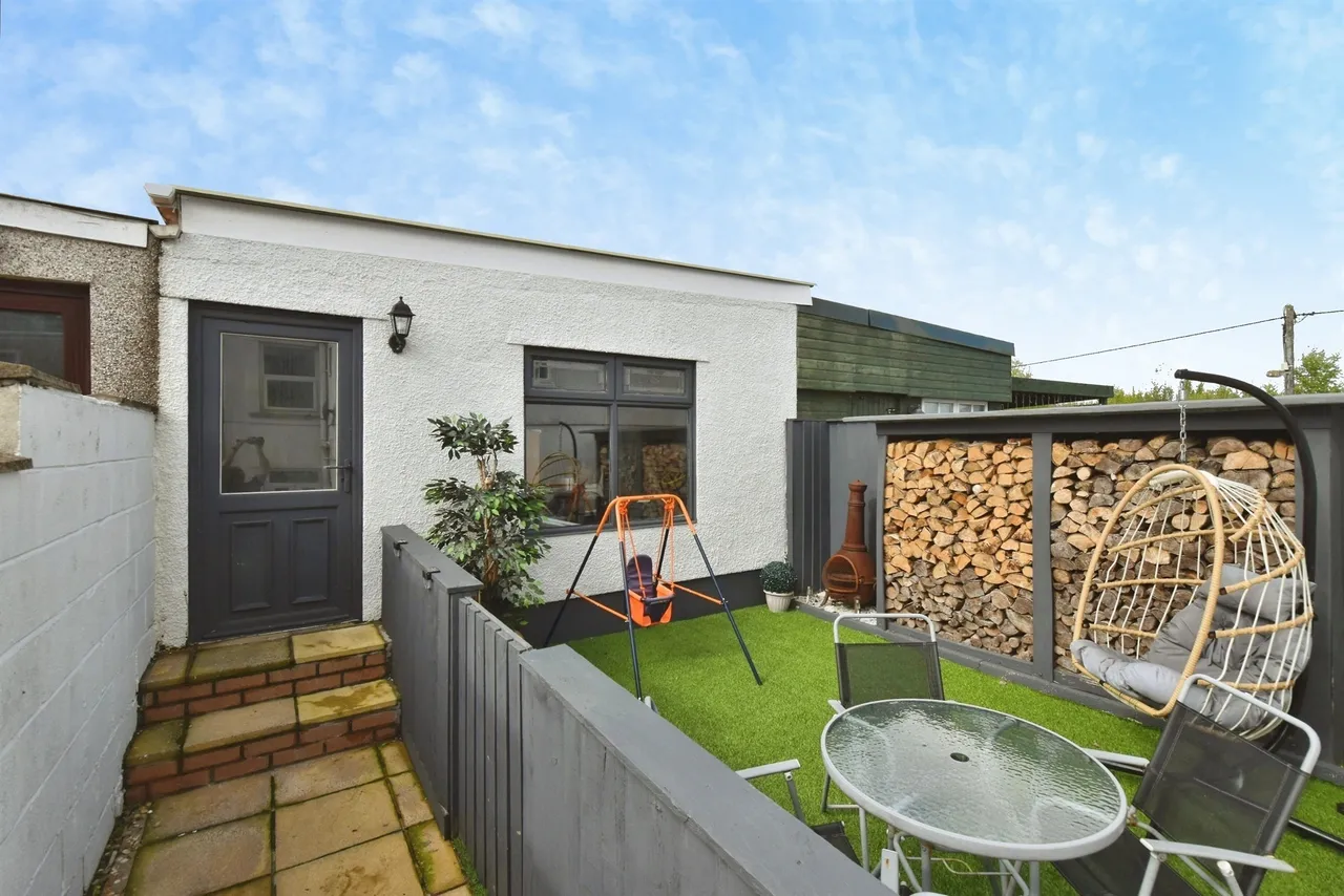 Fair View EBBW VALE, NP23, photo 8