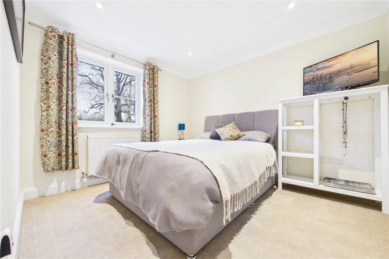 The Street, Mortimer, RG7, photo 10