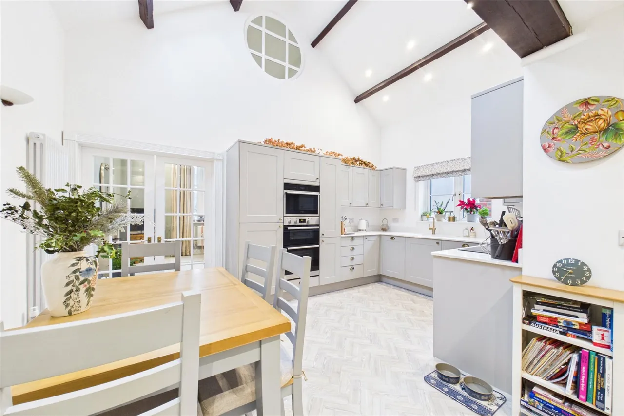 3 bed house for sale, The Street, Mortimer, RG7