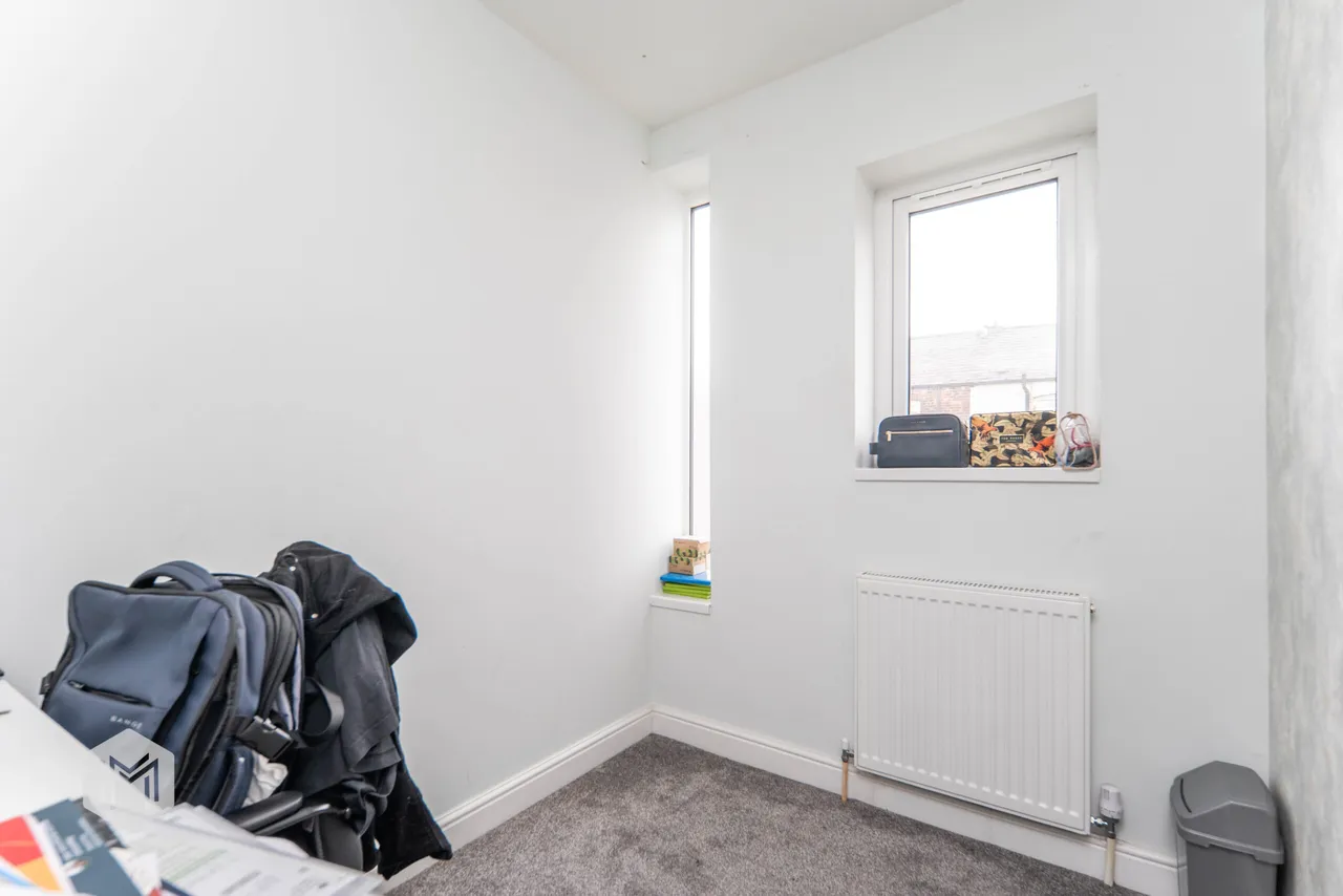 Wash Lane, Bury, BL9 7DP, photo 16