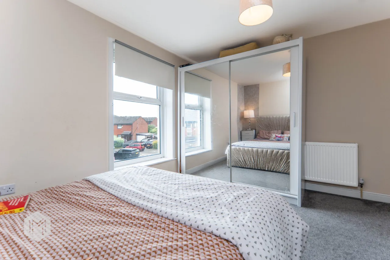 Wash Lane, Bury, BL9 7DP, photo 13