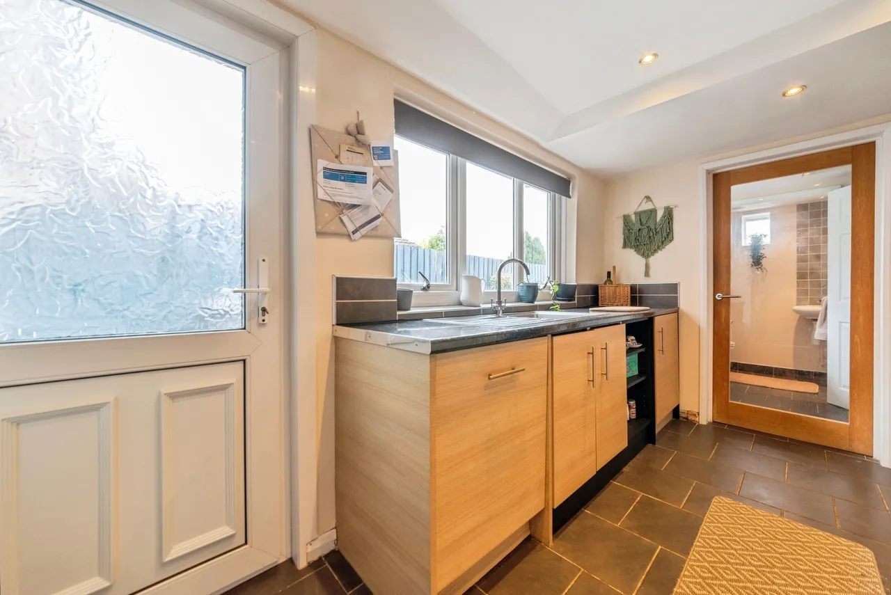 Queen Street, Sleaford, NG34, photo 4