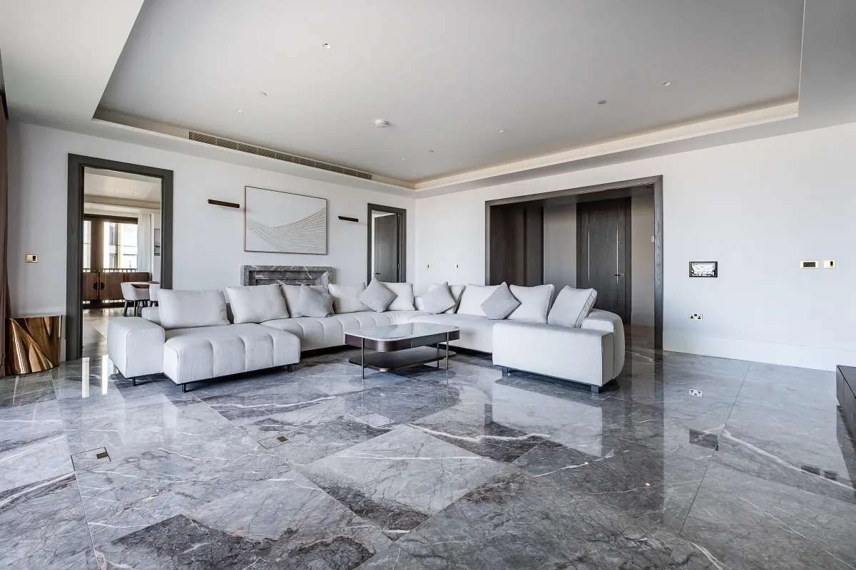 5 bed flat to rent, Oak Lane, London, SW8