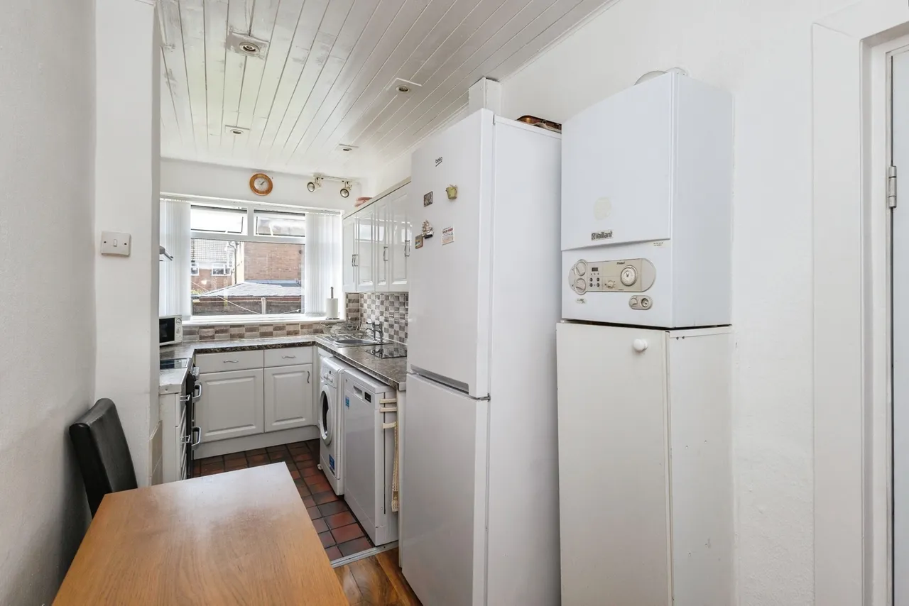 Wainwright Avenue, Dane Bank, Denton, M34, photo 7