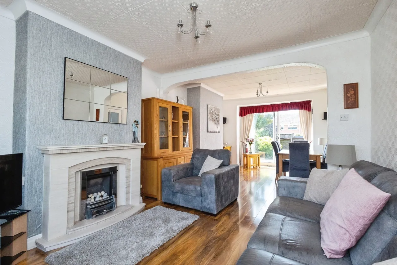 Wainwright Avenue, Dane Bank, Denton, M34, photo 5