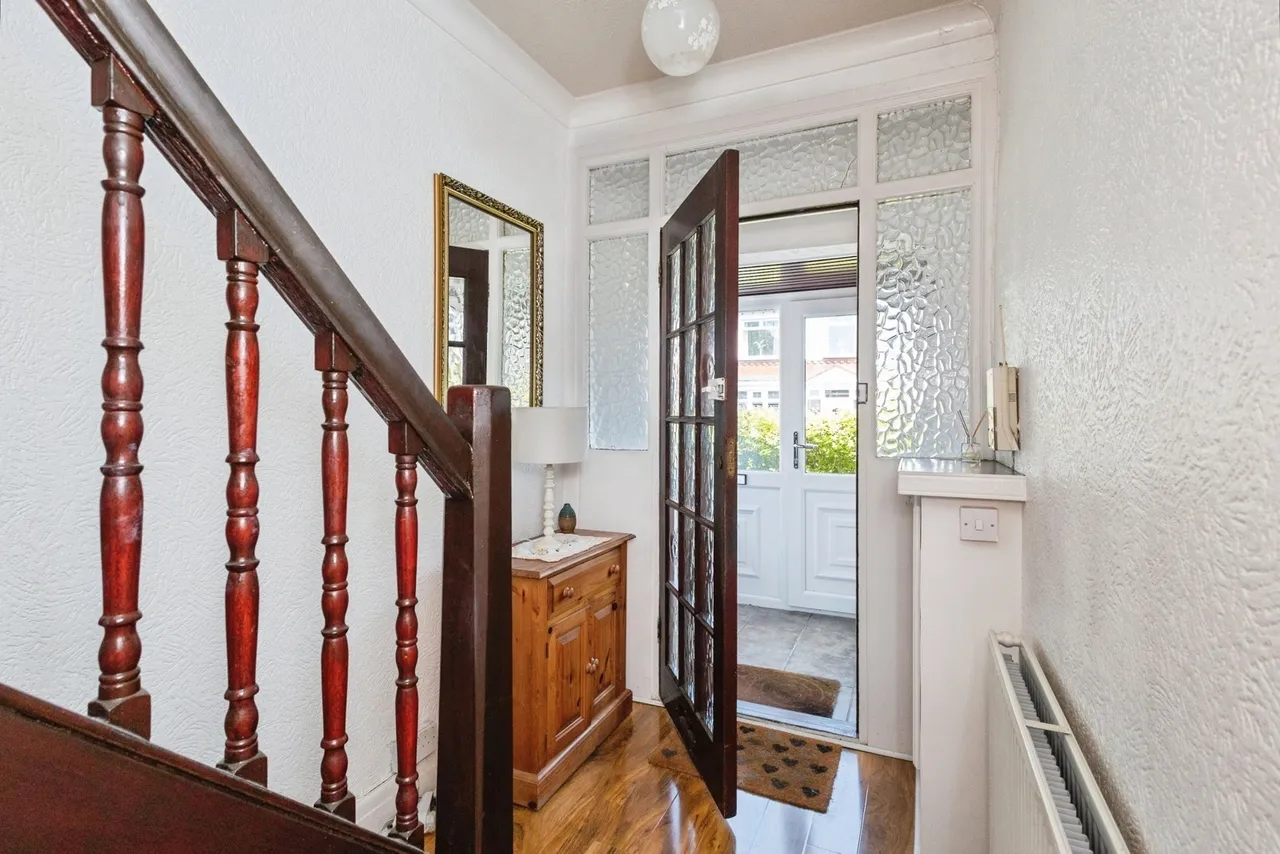 Wainwright Avenue, Dane Bank, Denton, M34, photo 6