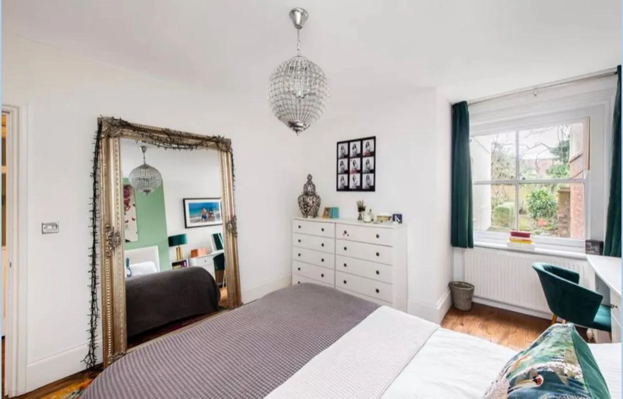 82 Yale Court, Honeybourne Road, London, photo 7
