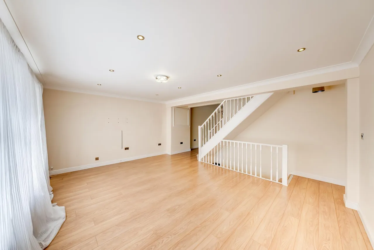 Reynard Close, Bromley, BR1, photo 12