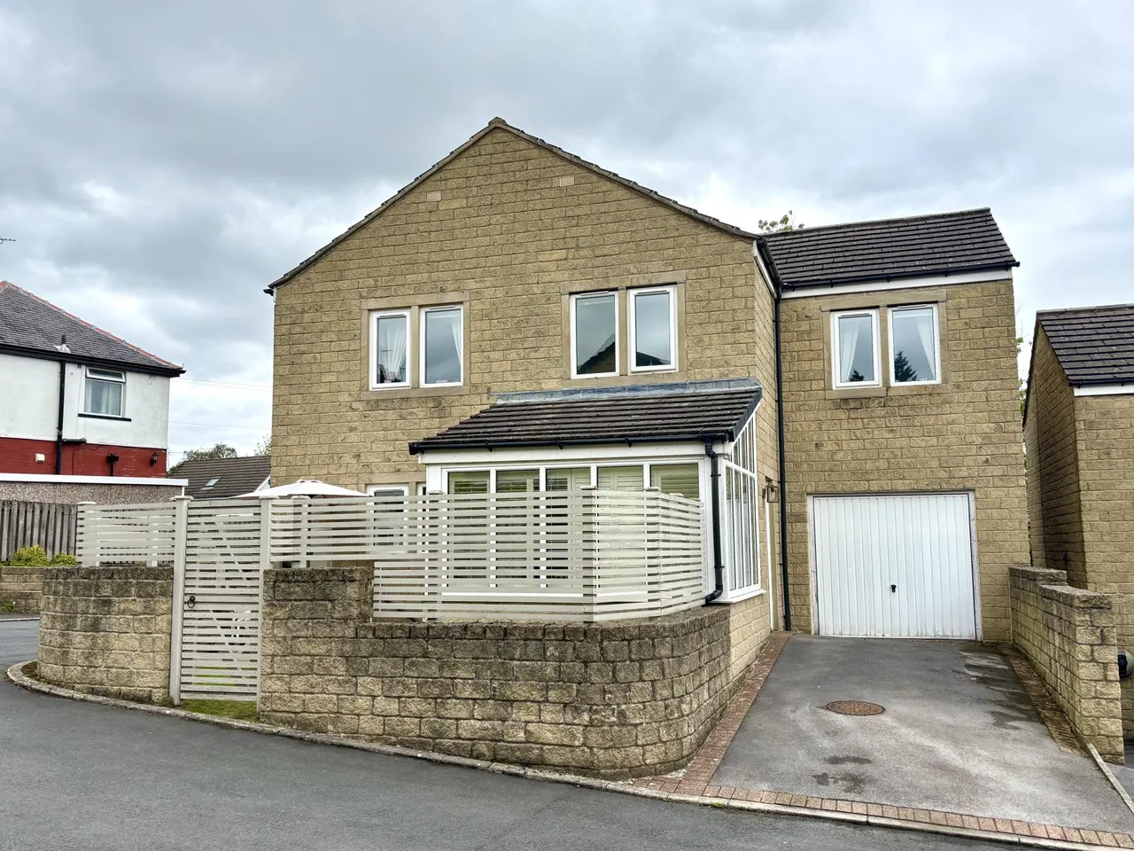 Woodlands View, Oakworth, BD22, photo 17