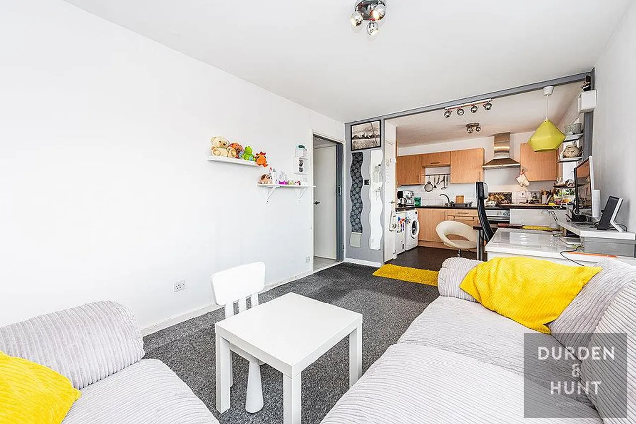 Potter Street, Harlow, CM17, photo 3
