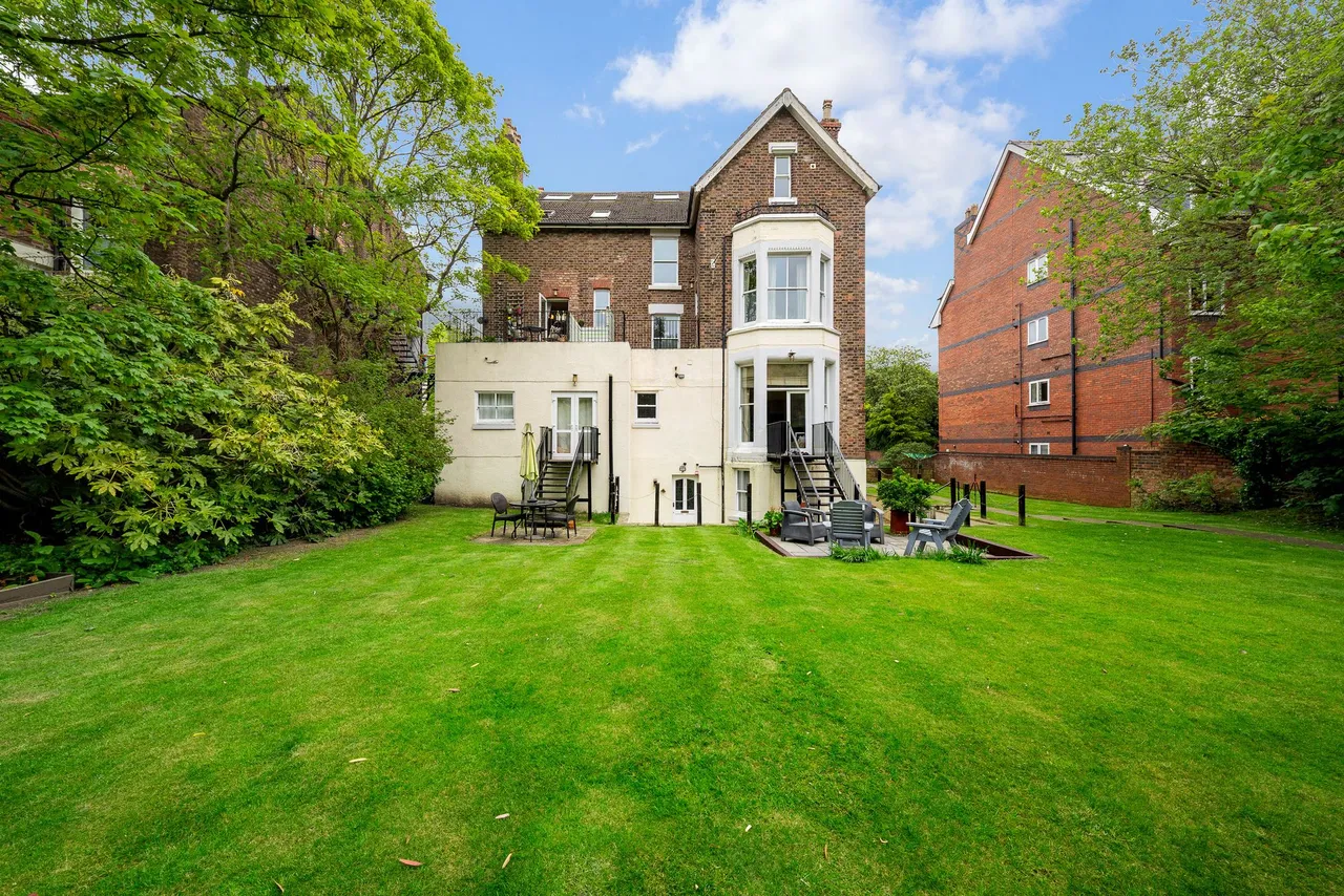 Apartment 6, 34 Parkfield Road, Liverpool, Aigburth, L17 8UJ, photo 2