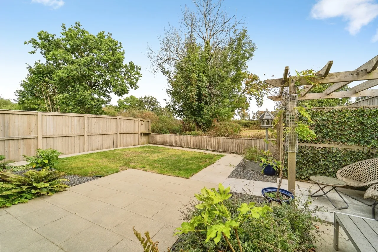 Ashford Park, Haverfordwest, SA62, photo 15