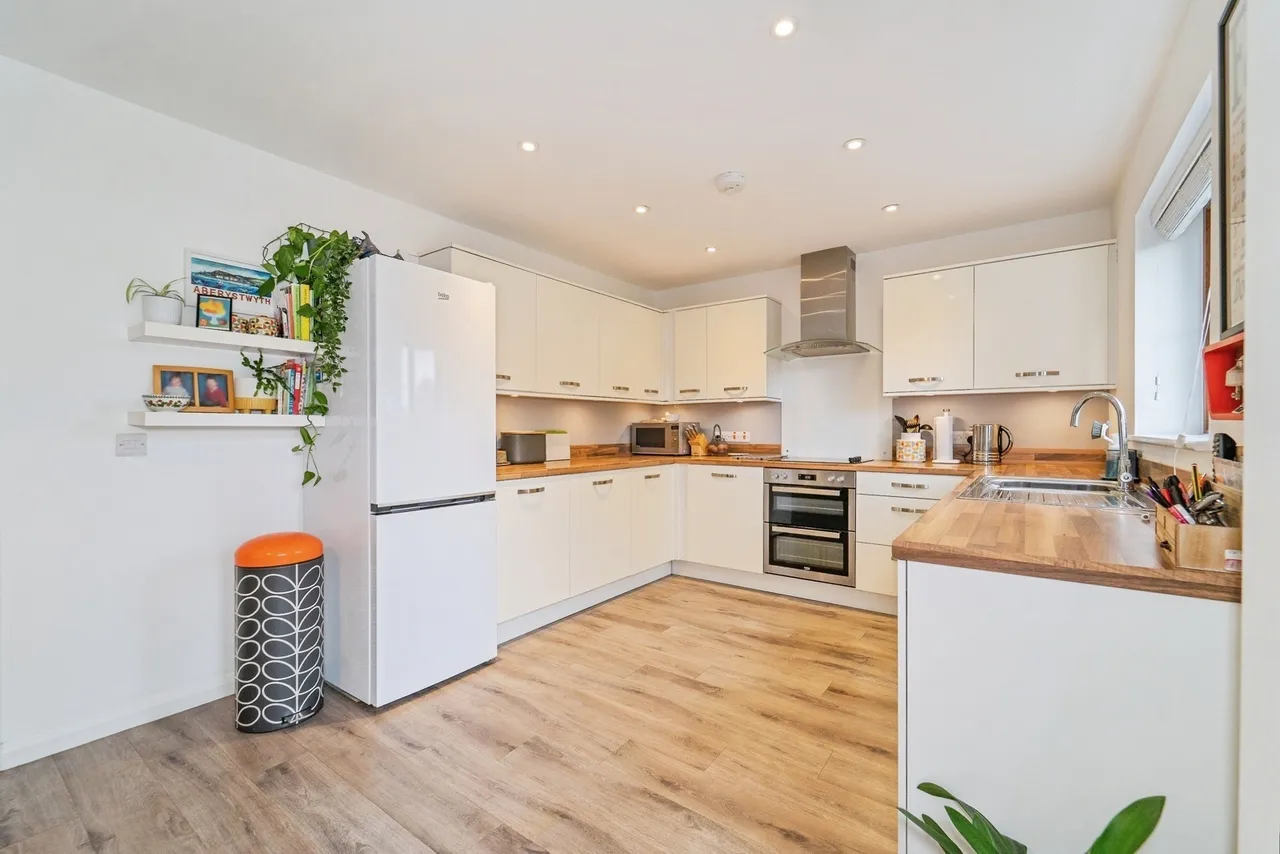 Ashford Park, Haverfordwest, SA62, photo 4