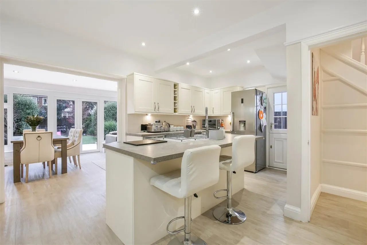 Jubilee Road, Cheam, SM3, photo 3