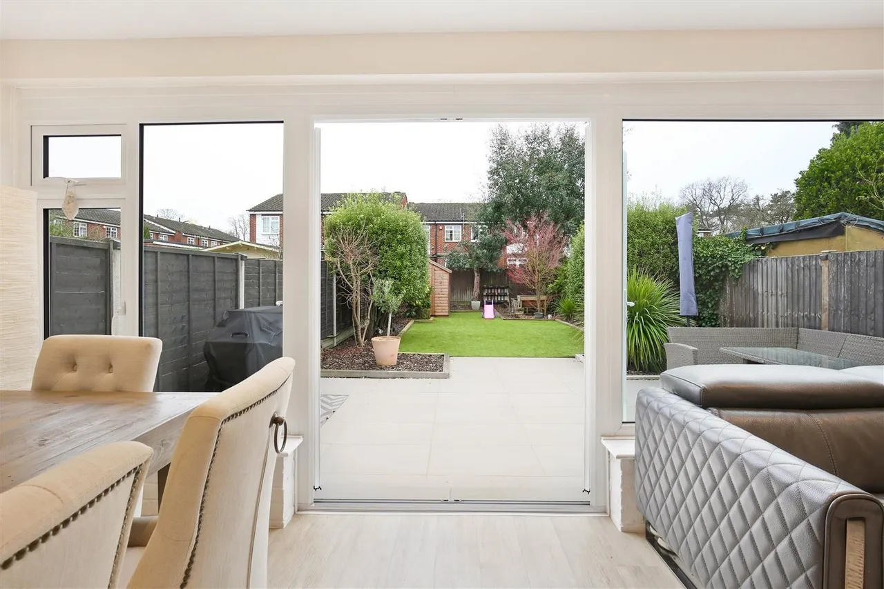 Jubilee Road, Cheam, SM3, photo 11