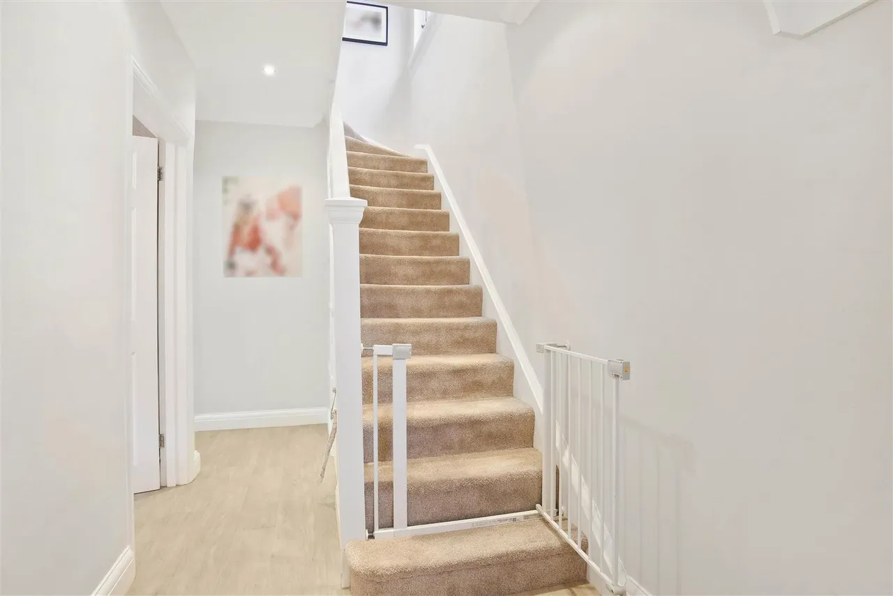 Jubilee Road, Cheam, SM3, photo 12